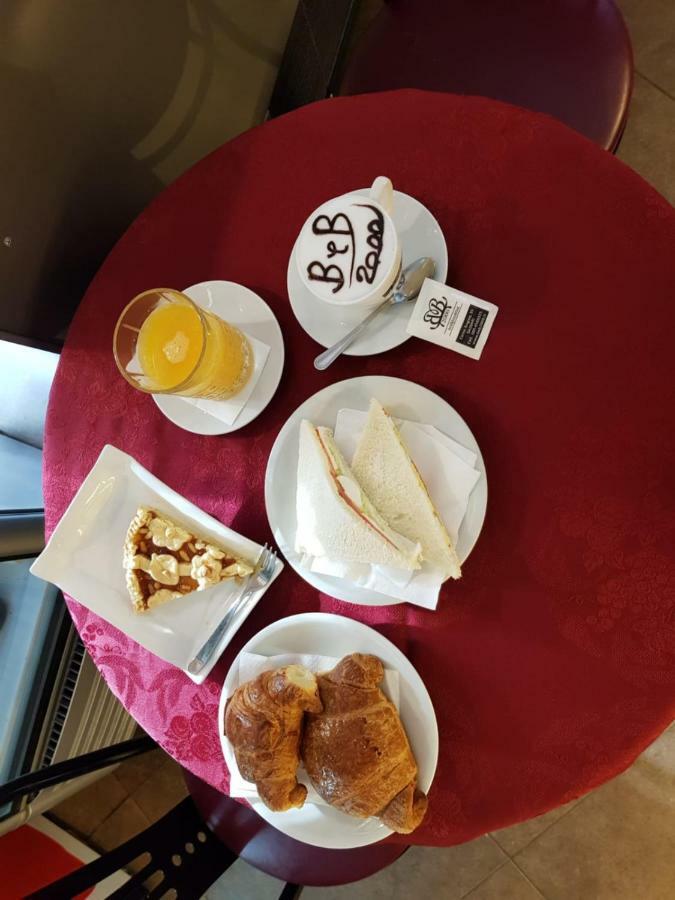 Hotel Beb 2000 Sassari Zewnętrze zdjęcie